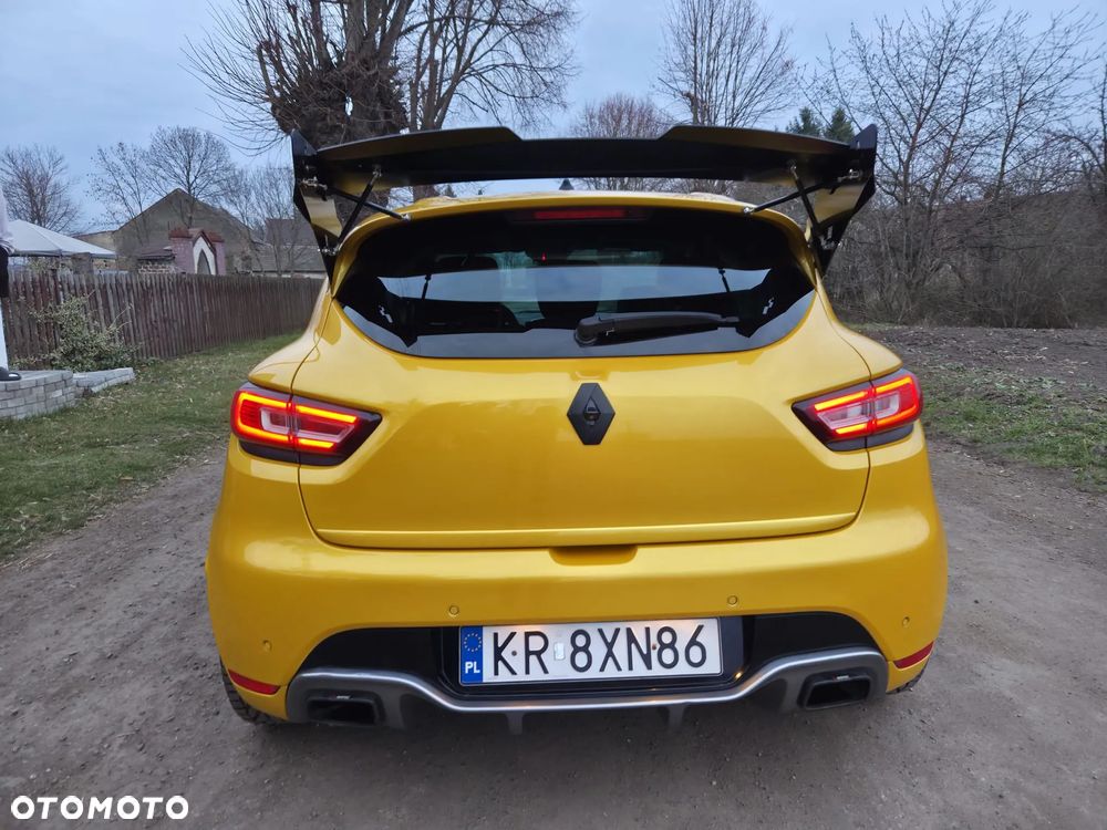 Renault Clio TCe 220 EDC R.S Trophy - 9