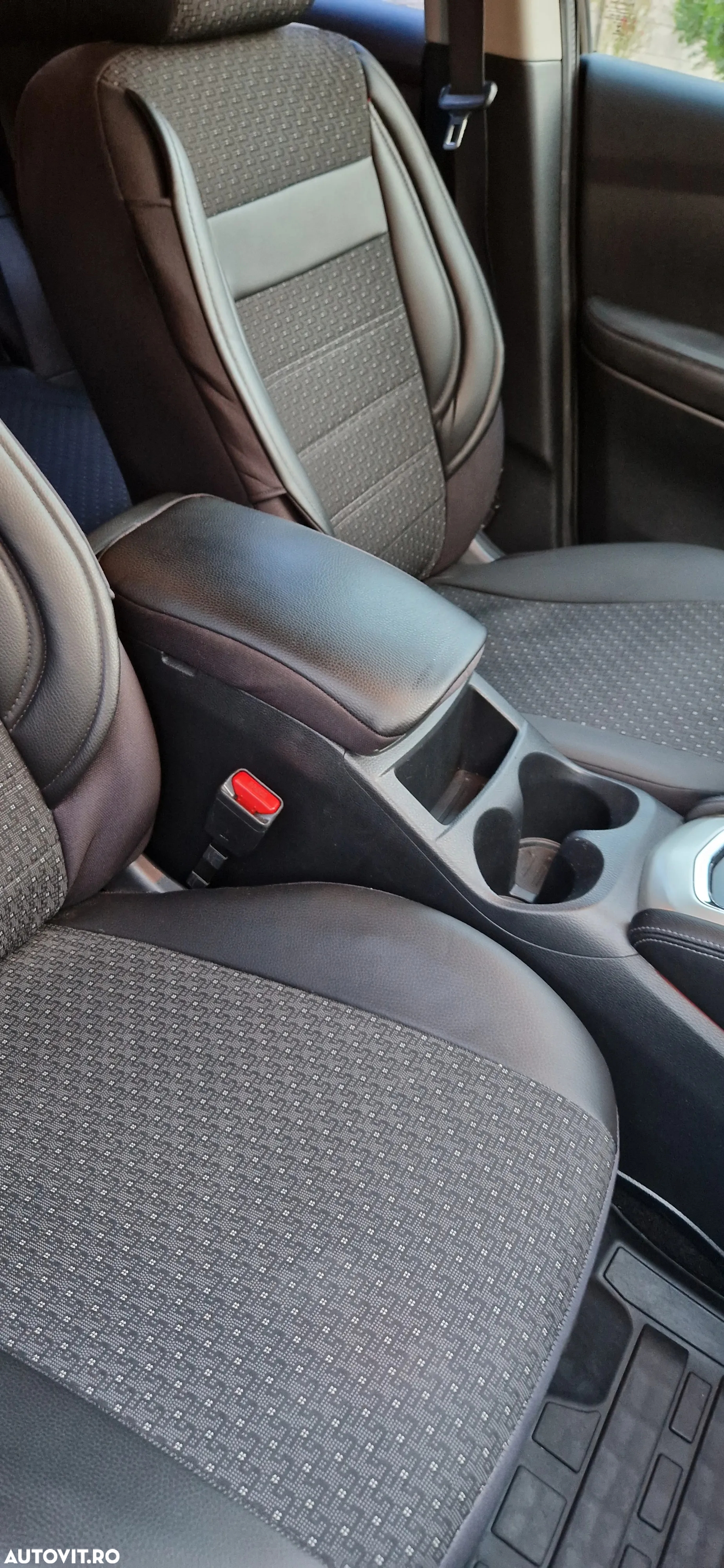 Nissan Qashqai - 12