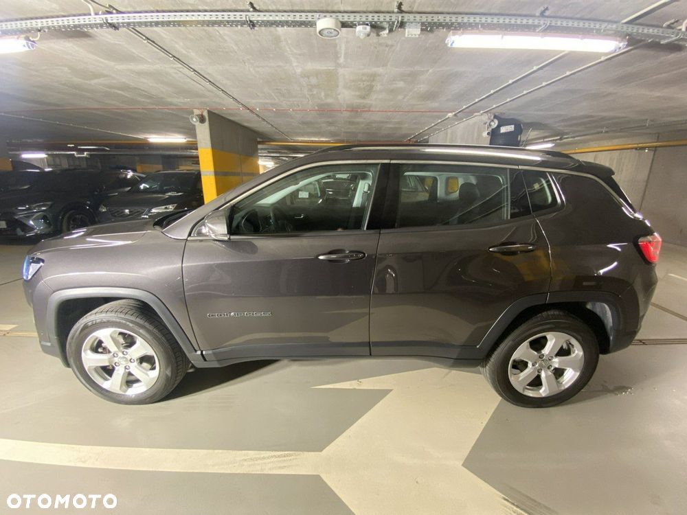 Jeep Compass - 4