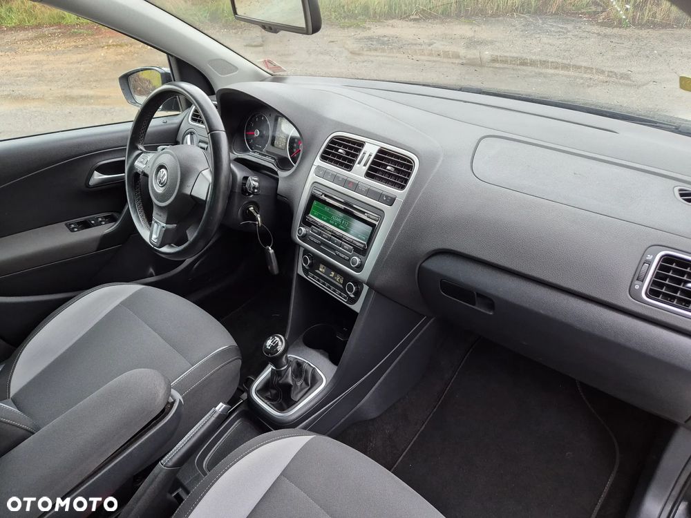 Volkswagen Polo 1.2 Life - 16