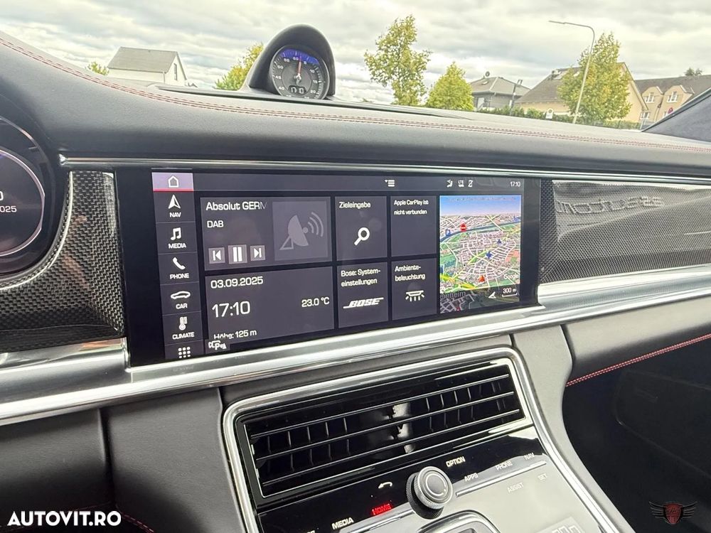 Porsche Panamera GTS - 36