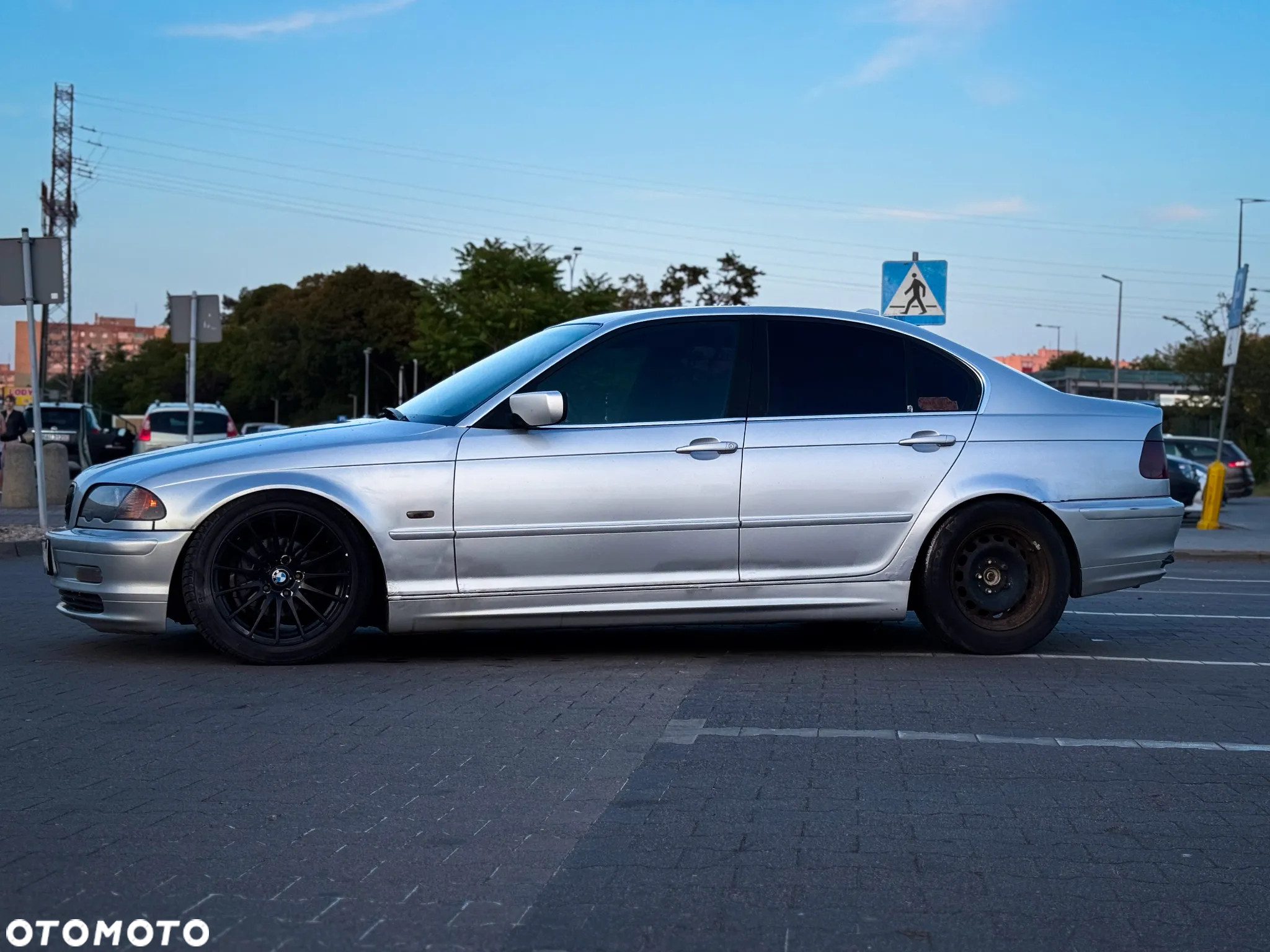 BMW Seria 3 320i - 5