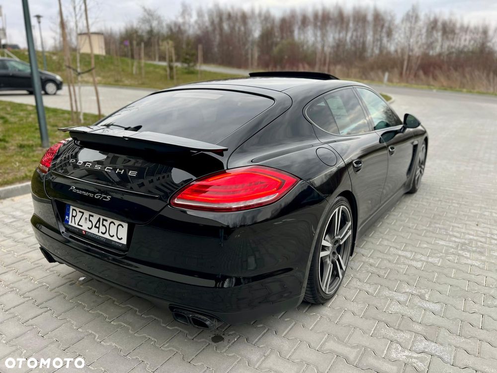 Porsche Panamera GTS - 6