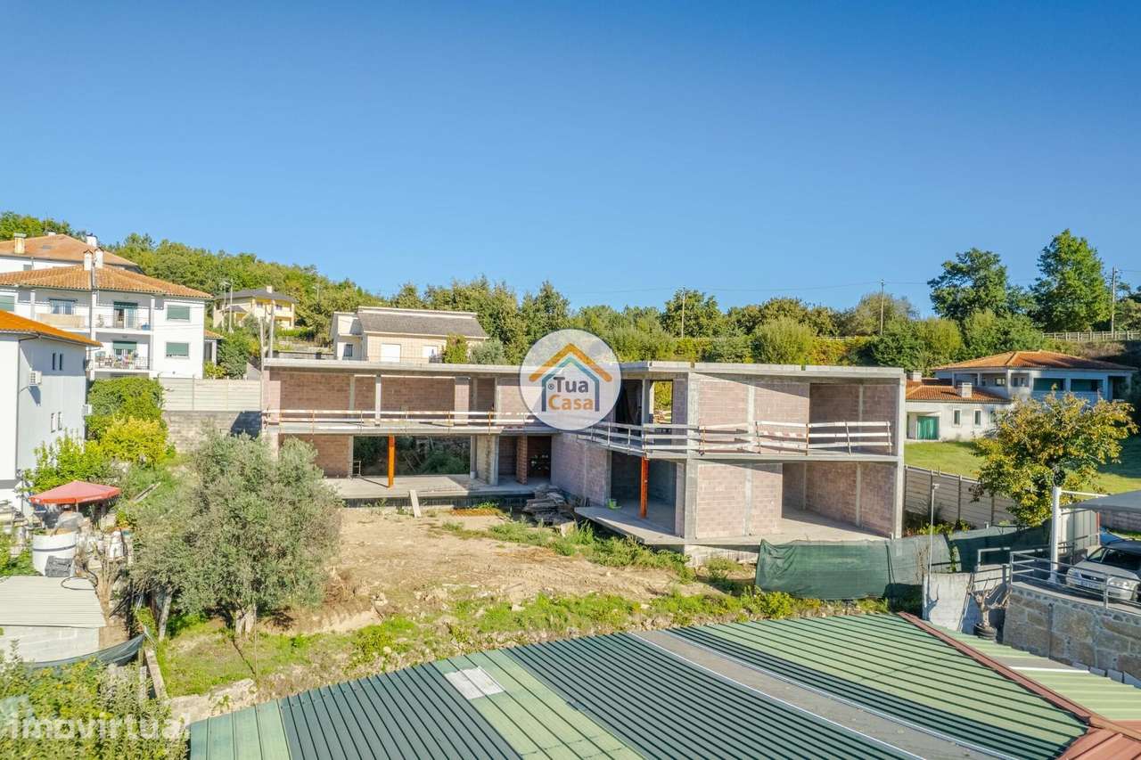 Moradias T3 +1 de Luxo em Viseu - Grande imagem: 4/60