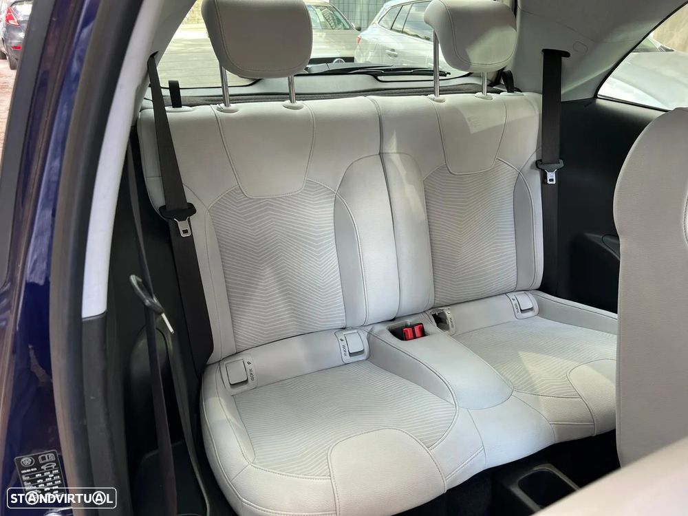 Opel Adam 1.0 T White Shine - 17