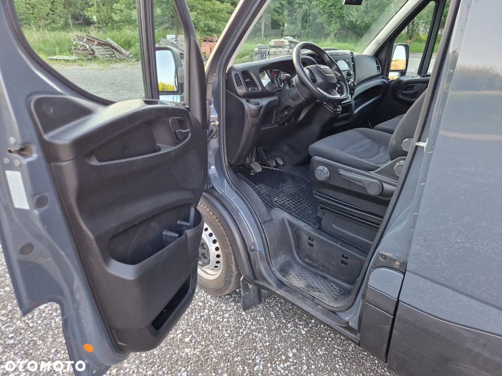 Iveco Daily 35S16 Brygadowy Max LONG Osobowy - 16