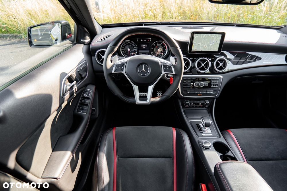 Mercedes-Benz GLA 45 AMG 4-Matic Edition 1 - 11
