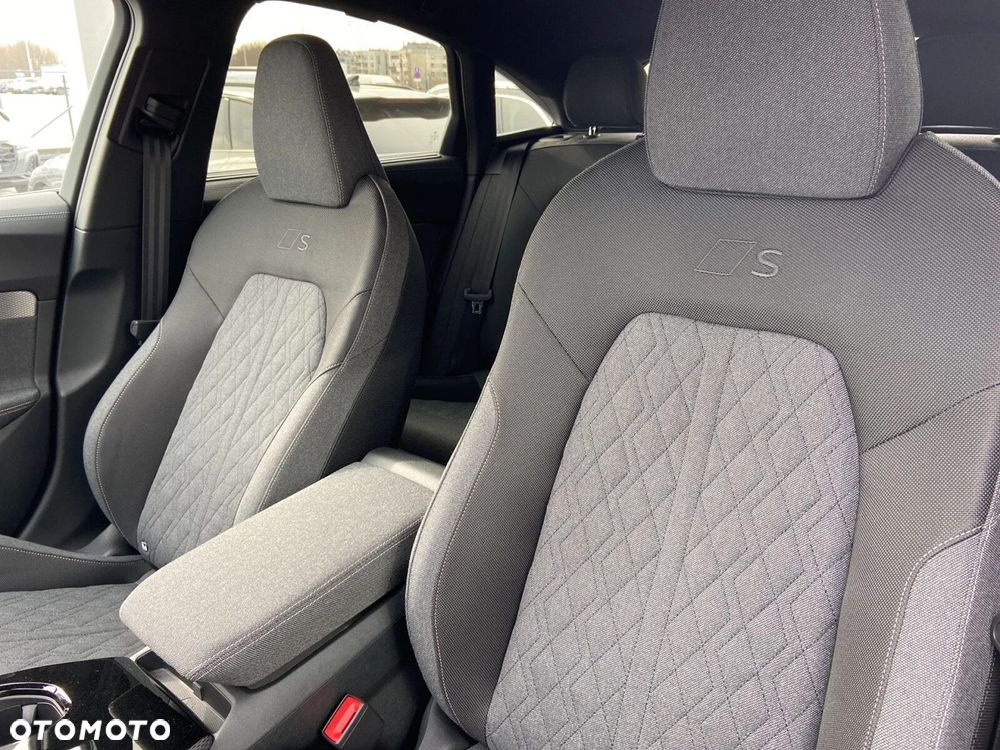 Audi A5 Limousine - 16