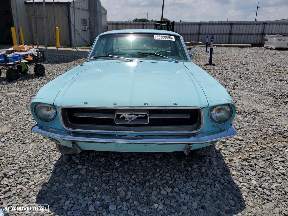 Ford Mustang - 6