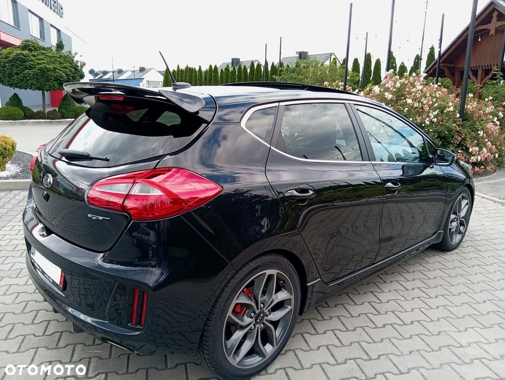 Kia Ceed 1.6 T-GDI GT-Track - 8