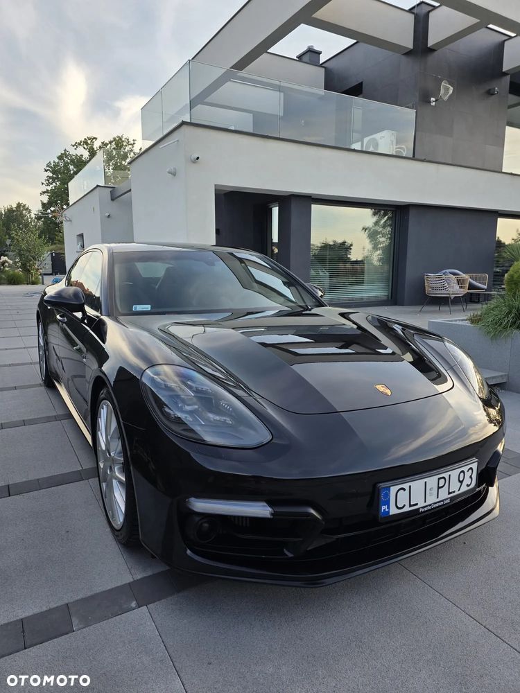 Porsche Panamera - 2