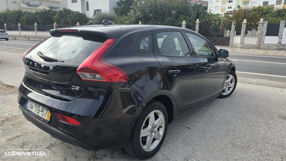 Volvo V40 D2 - 8