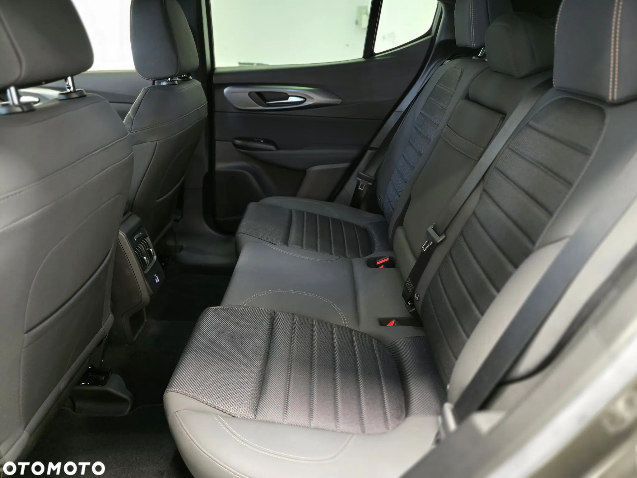Alfa Romeo Tonale 1.3 PHEV Q4 TI - 18
