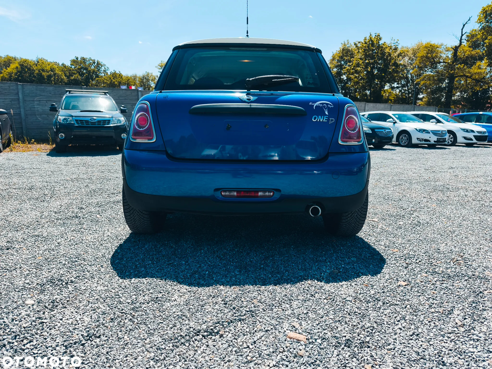MINI ONE D - 6
