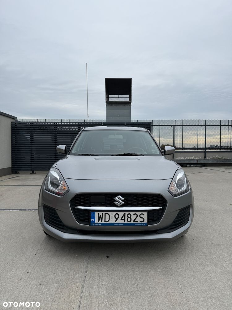 Suzuki Swift 2022 photo 3