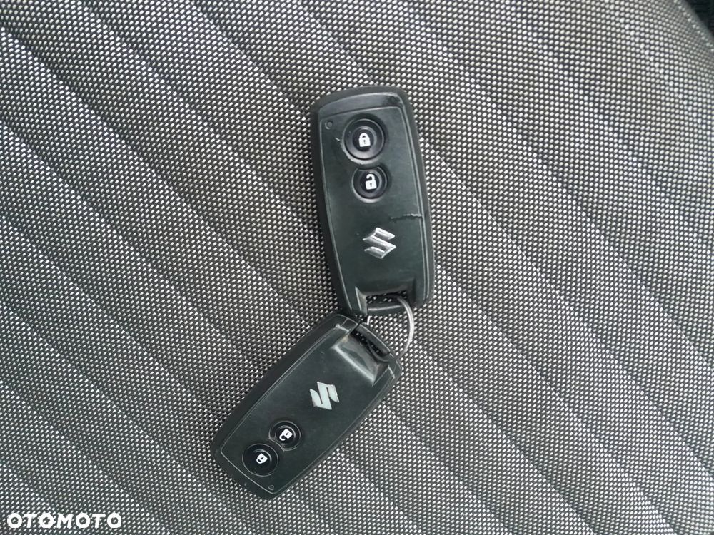 Suzuki SX4 1.6 VVT 4x2 City - 13