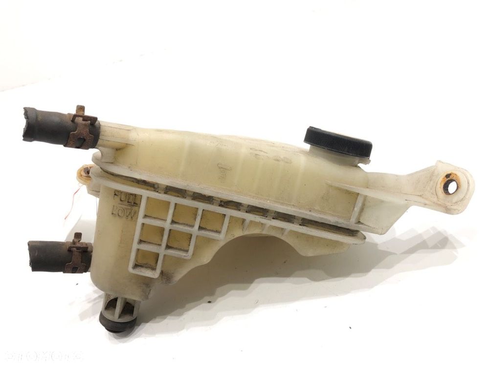 ZBIORNIK WYRÓWNAWCZY PŁYNU CHŁODZĄCEGO  TOYOTA AURIS (_E18_) 2012 - 2018 1.6 (ZRE181_, ZRE185_) - 2