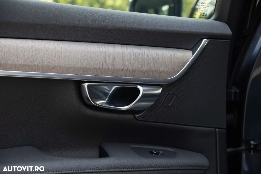 Volvo V90 V90CC B5 MHEV AT AWD Core - 27