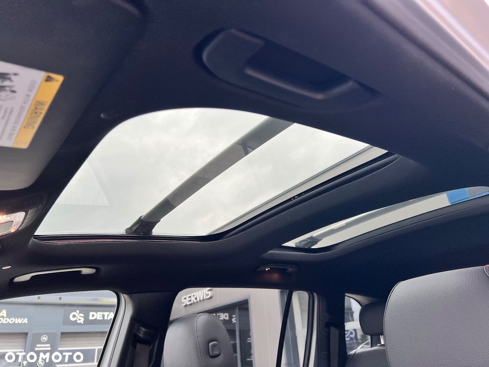 Mercedes-Benz GLB 250 4-Matic 8G-DCT - 17