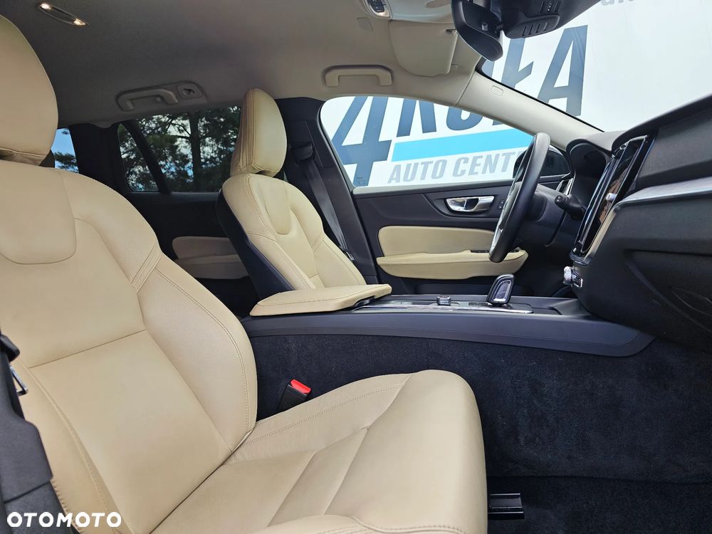 Volvo V60 B3 B Geartronic Momentum Pro - 13