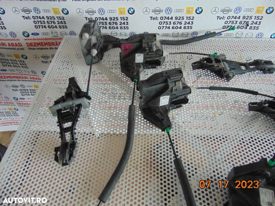 Broasca usa Jaguar f Pace x 761 broasca usa fata spate stanga dreapta - 3