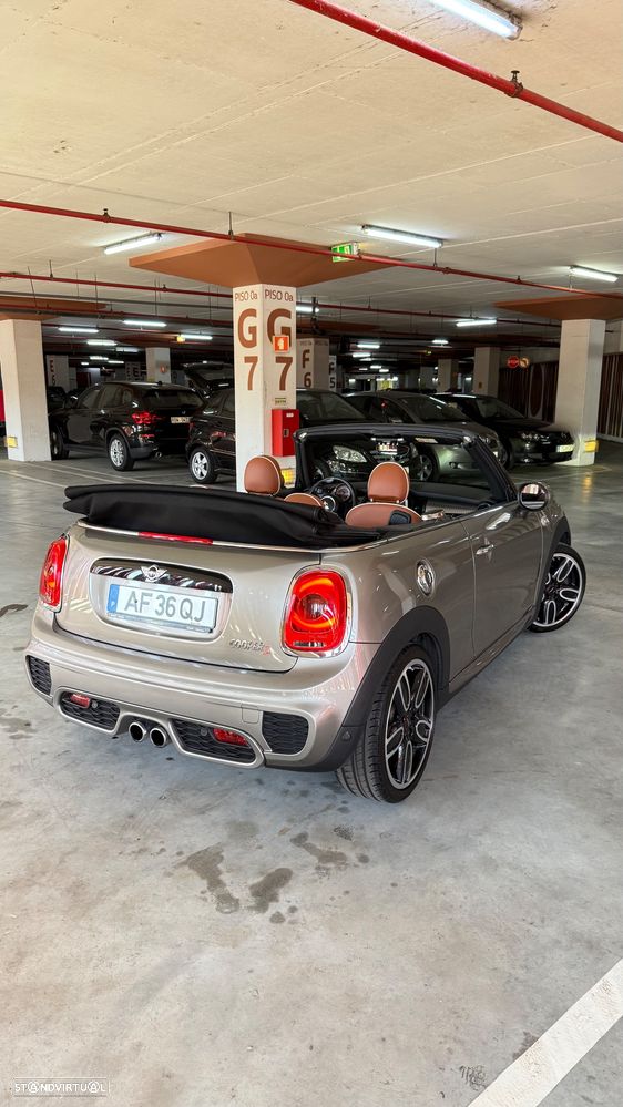 MINI Cabrio Cooper S Auto. Sidewalk - 7