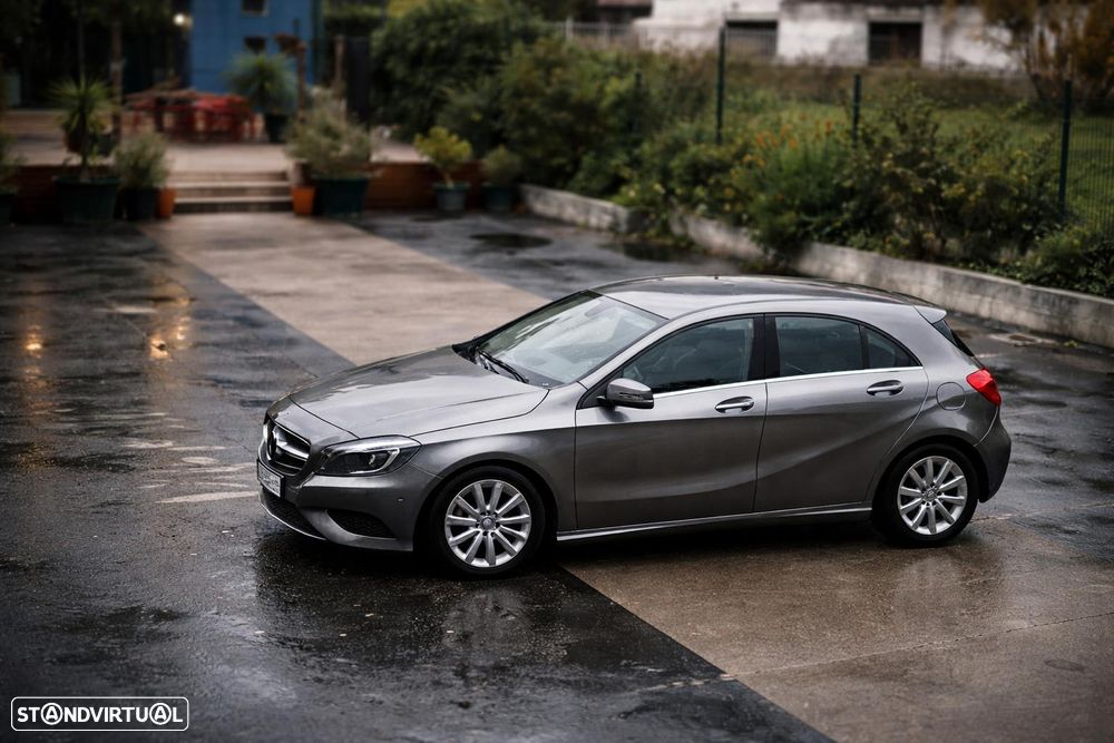 Mercedes-Benz A 180 CDI (BlueEFFICIENCY) Urban - 25