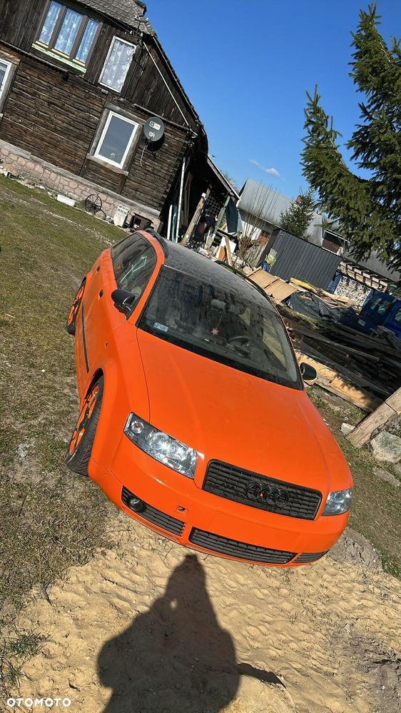 Audi A4 Avant - 1