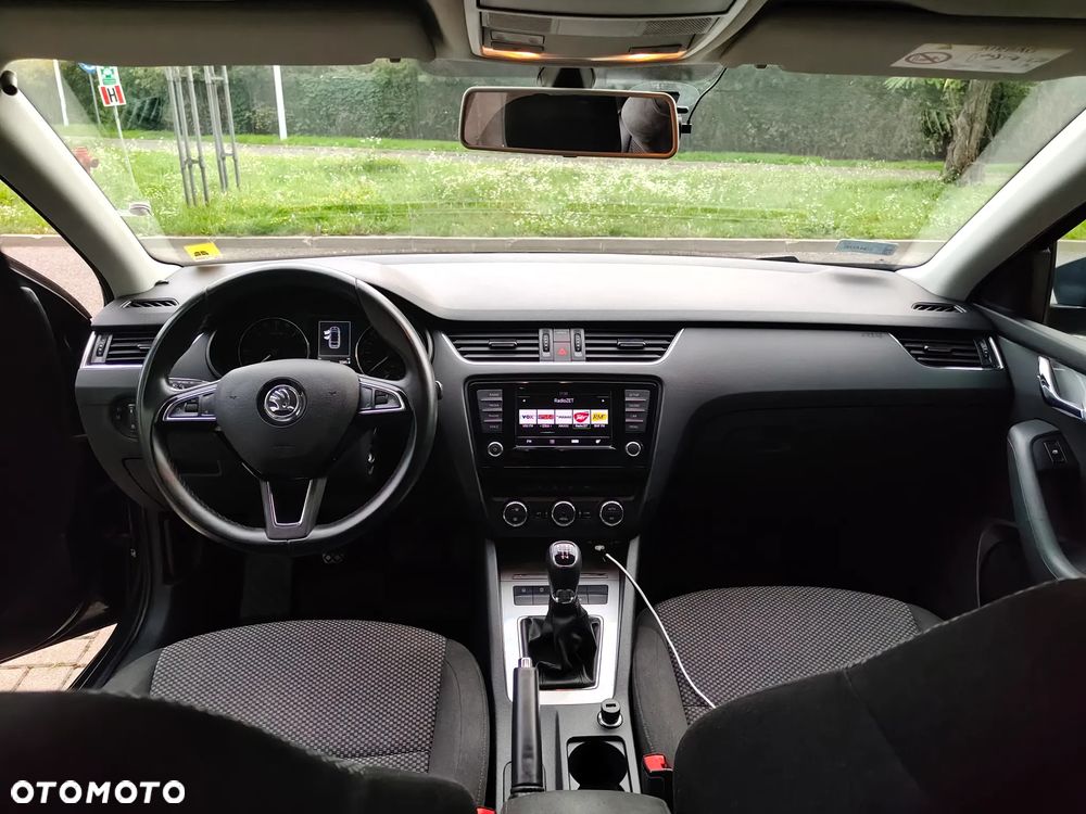 Skoda Octavia 1.6 TDI Ambition - 16
