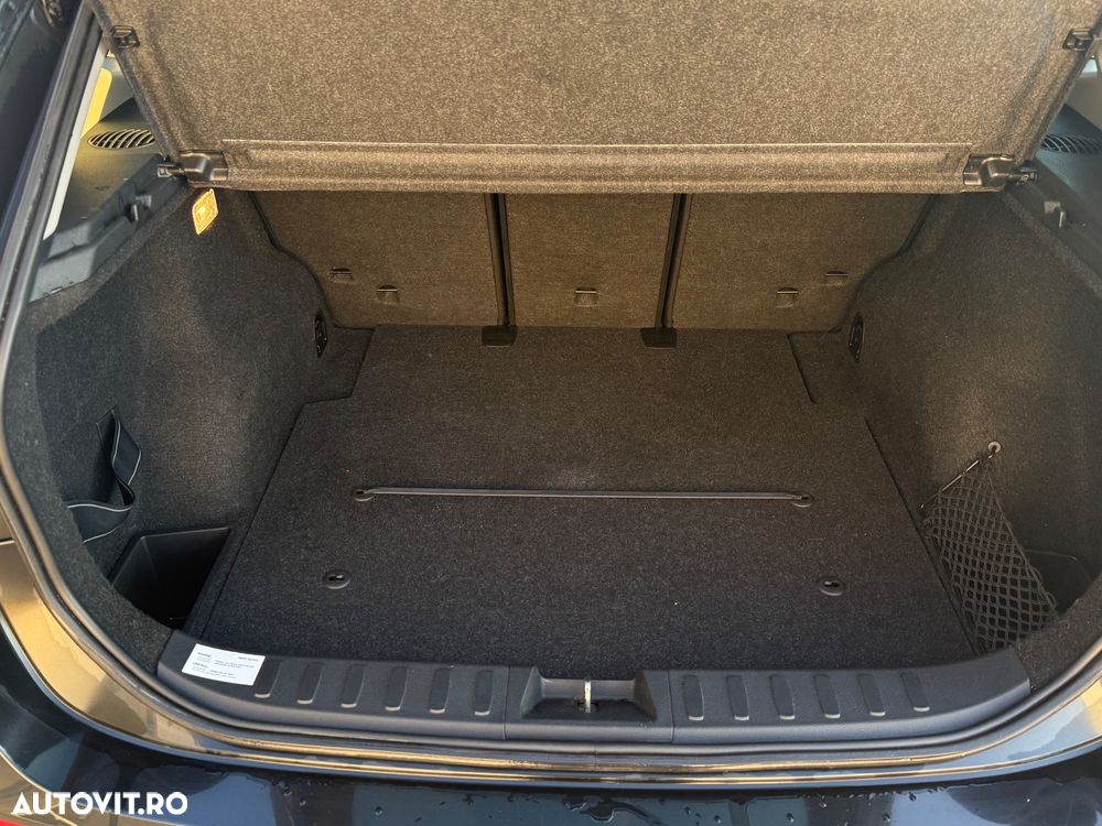 BMW X1 xDrive18d xLine - 12