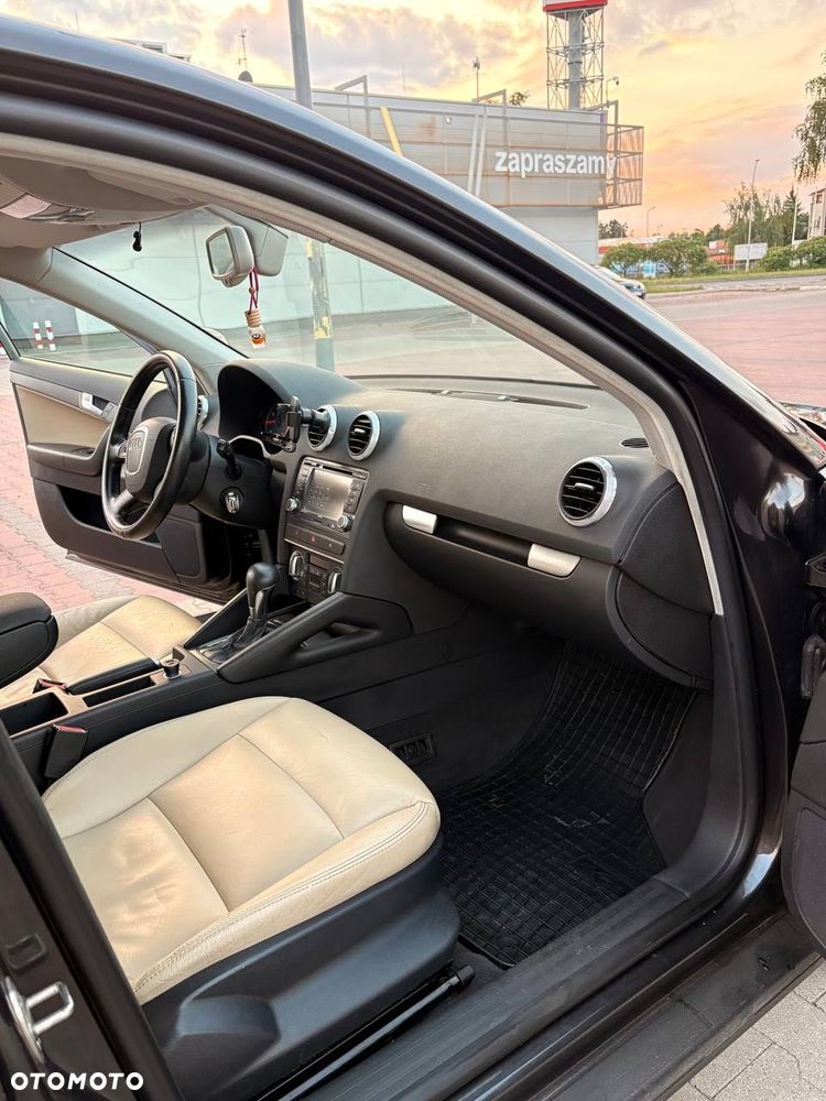 Audi A3 Sportback - 6