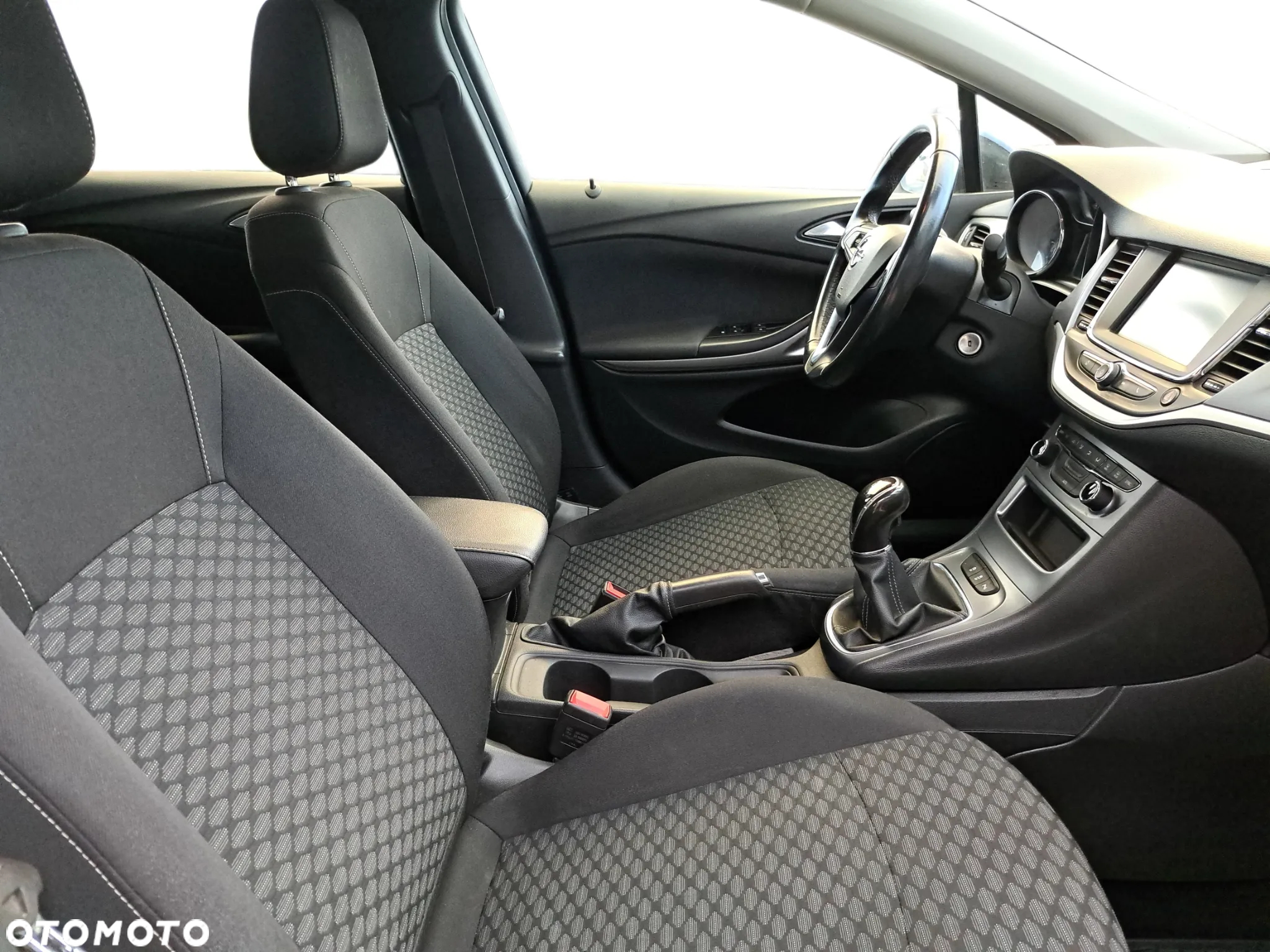 Opel Astra V 1.6 CDTI Enjoy S&S - 13