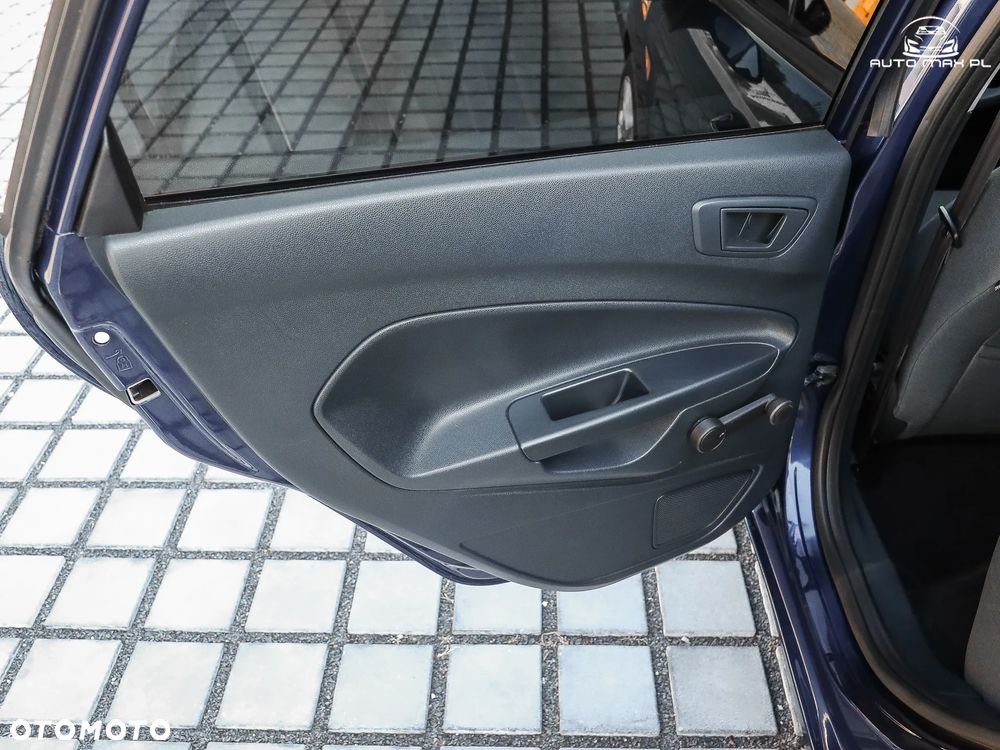 Ford Fiesta 1.25 SYNC Edition - 29