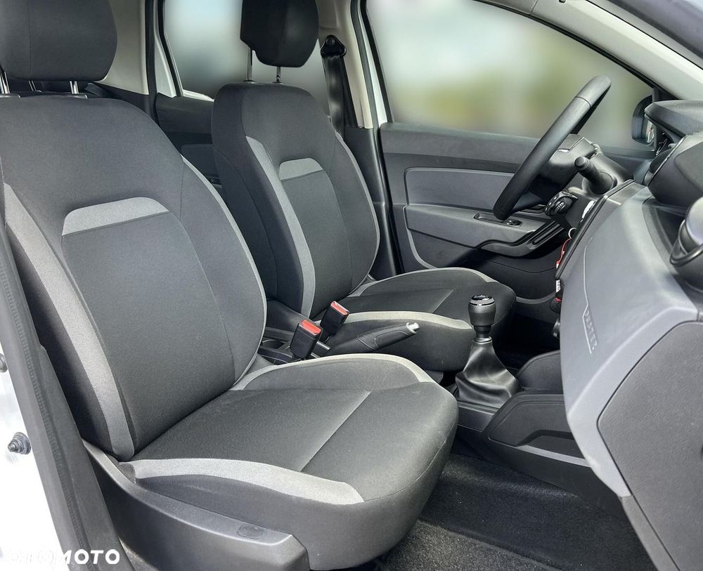 Dacia Duster 1.0 TCe Essential - 10