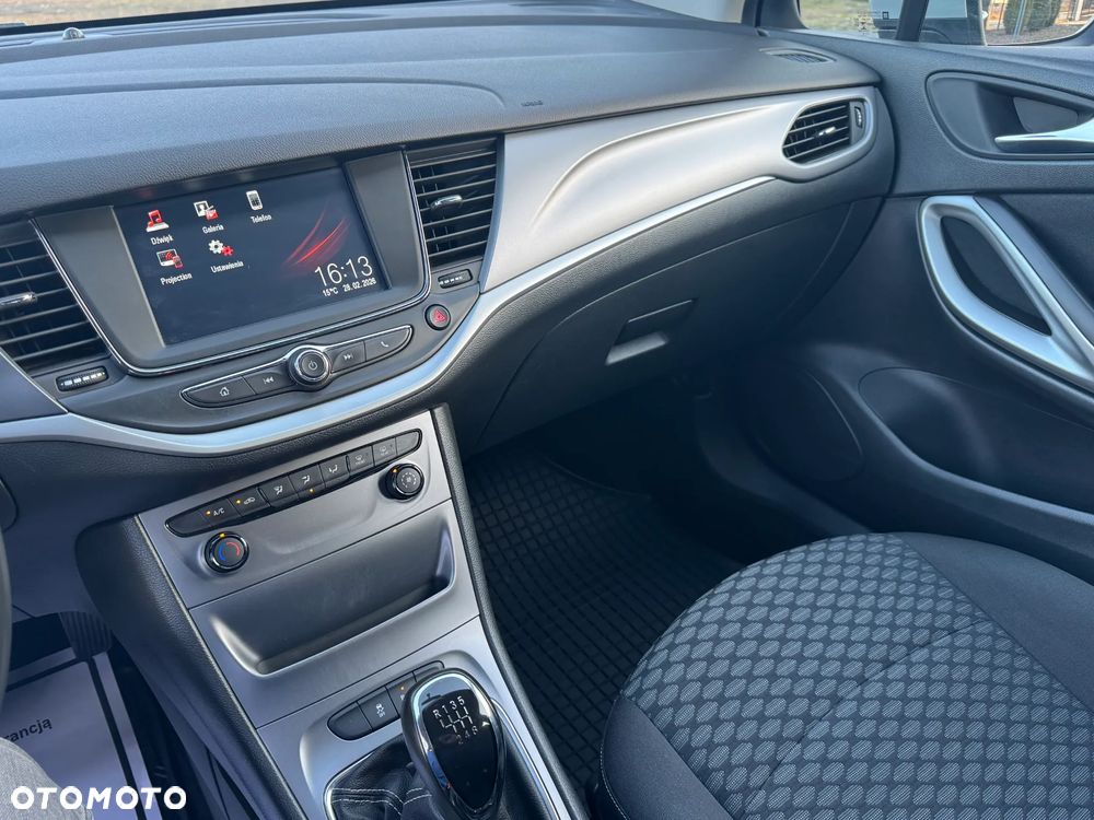 Opel Astra 1.4 T Enjoy - 4