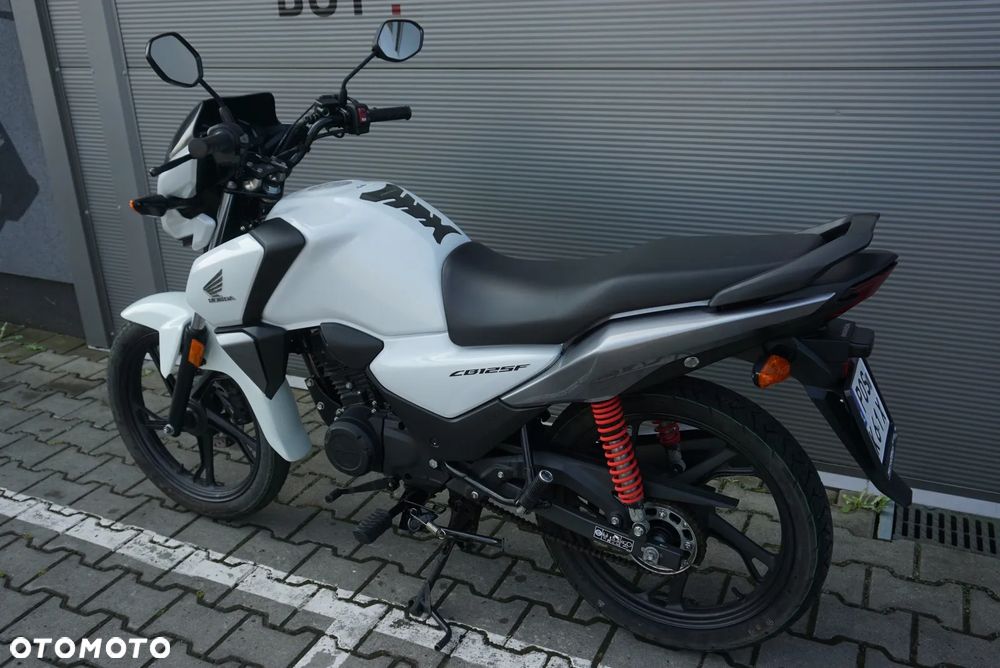 Honda CB - 10