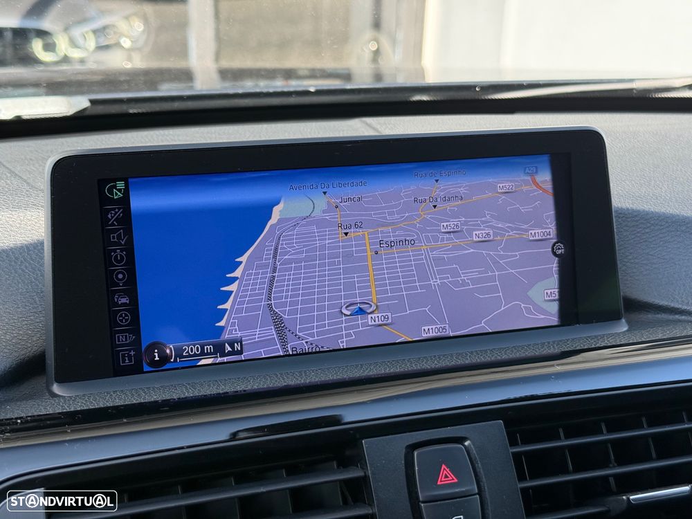 BMW 320 d Pack M - 20