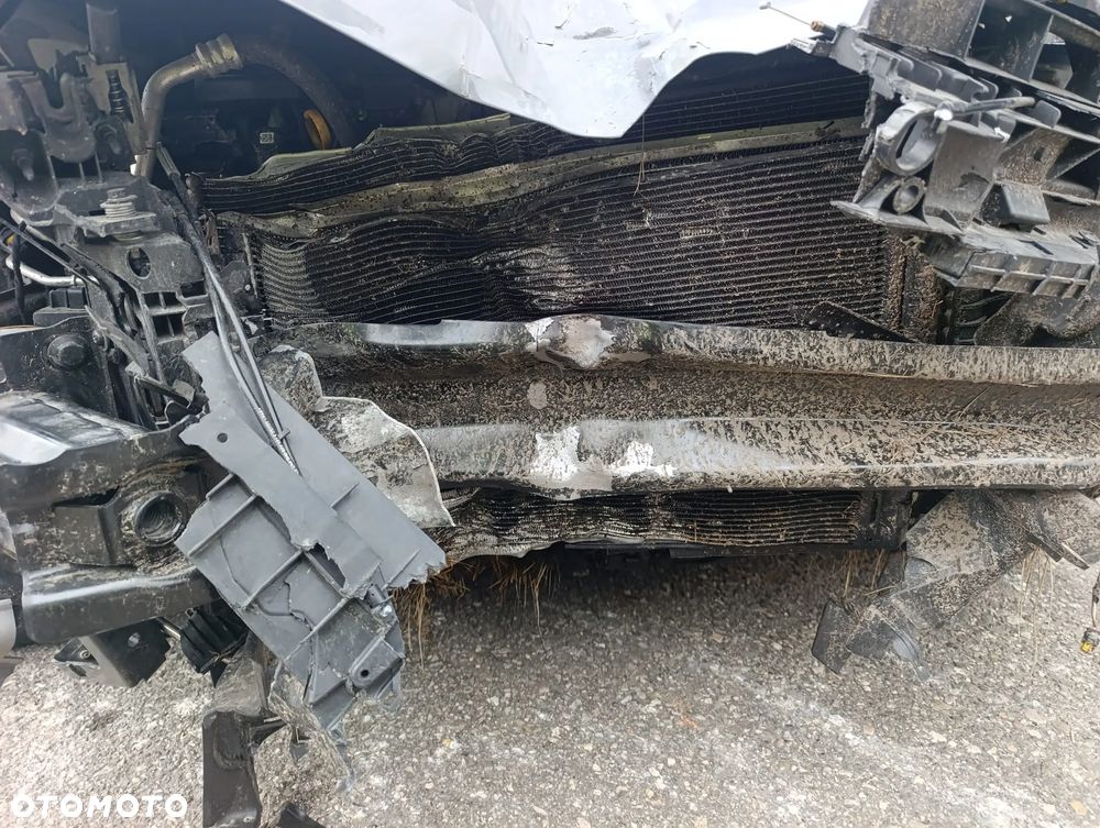 Volkswagen Golf 2.0 TDI SCR DSG GTD - 8