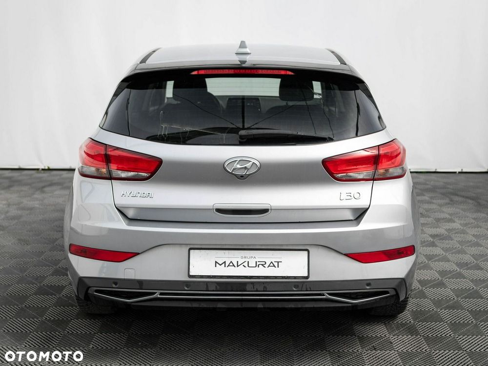 Hyundai i30 1.5 DPI Smart - 8