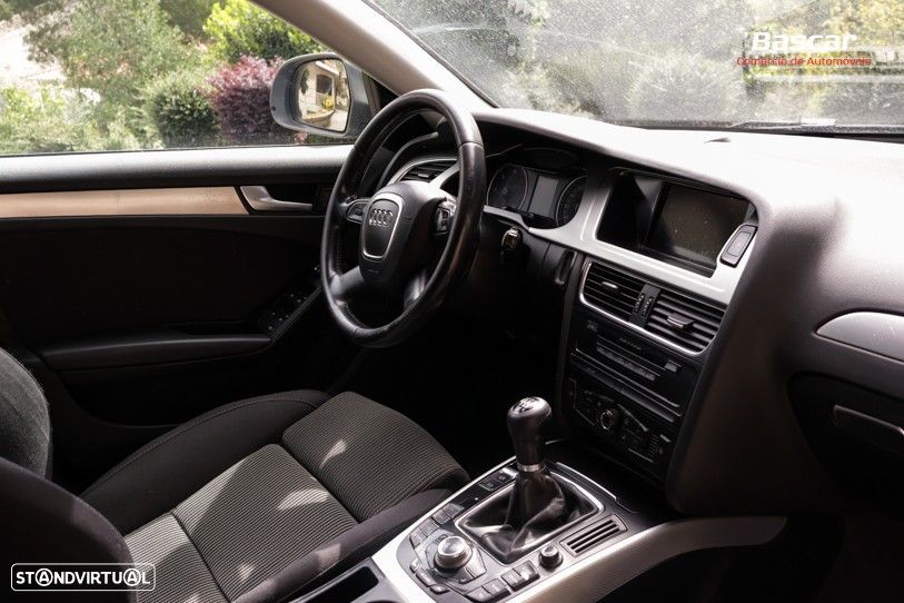 Audi A4 Avant 2.0 TDI Business Line Sport - 21