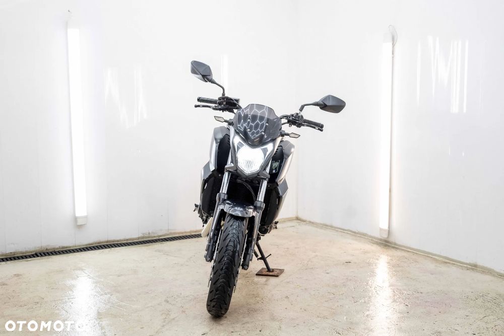 Honda CB - 3