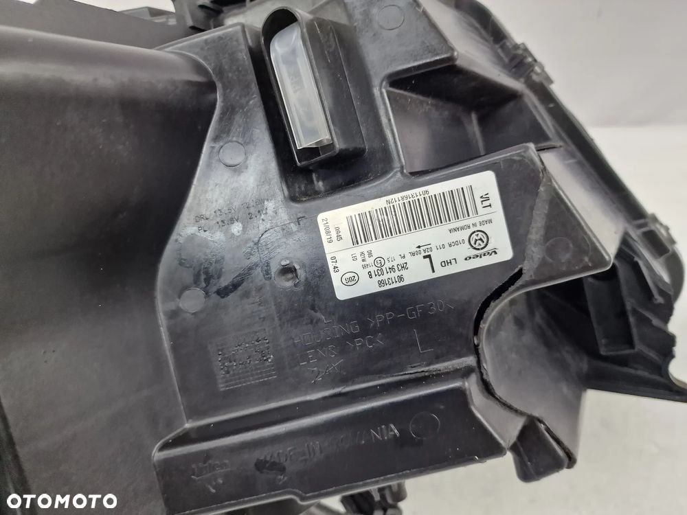 VW AMAROK I LIFT 2H3 16- LEWA LAMPA PRZEDNIA PRZÓD  XENON , NR 2H3941031B , NR AUKCJI LA86 - 17