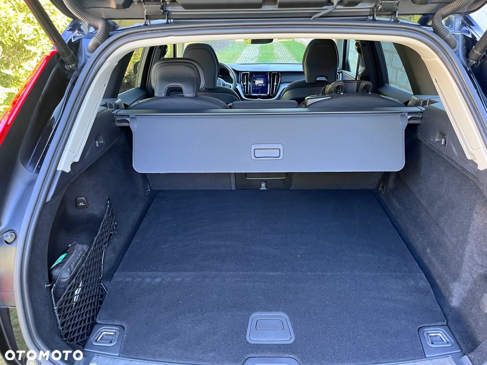 Volvo XC 60 T6 AWD Recharge Geartronic Inscription Expression - 12