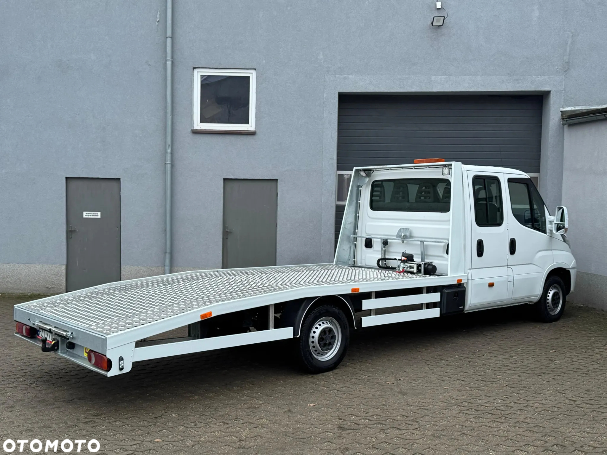 Iveco Daily 35S14D - 10