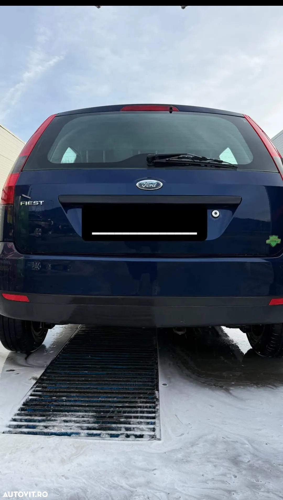Ford Fiesta 1.3i - 3