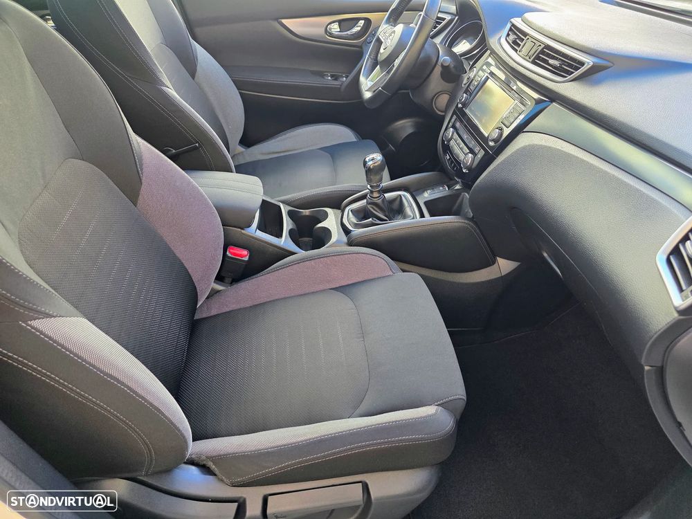 Nissan Qashqai 1.5 dCi N-Connecta Led - 49