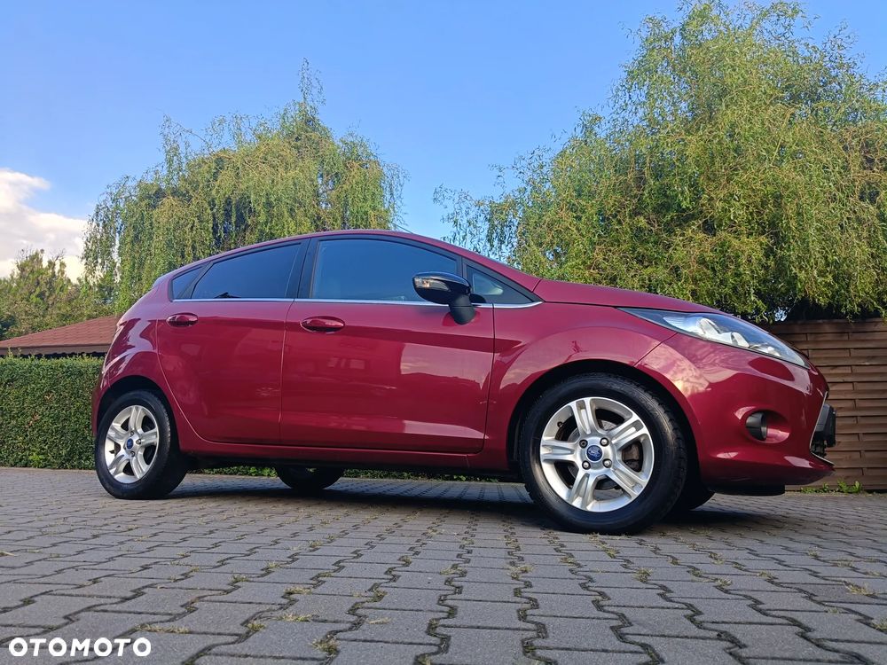 Ford Fiesta 1.25 SYNC Edition - 28