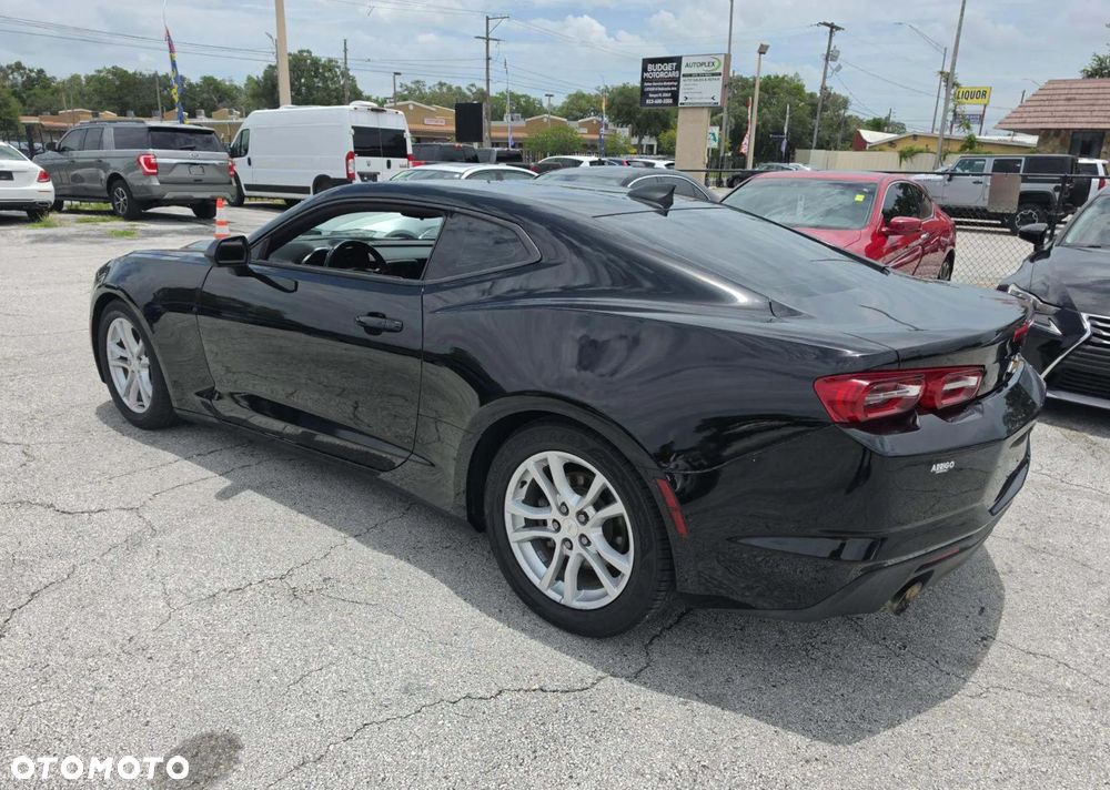 Chevrolet Camaro - 3