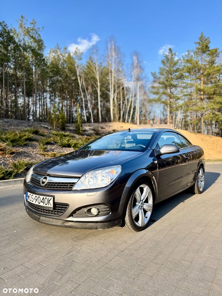 Opel Astra 1.9 CDTI Limited - 2
