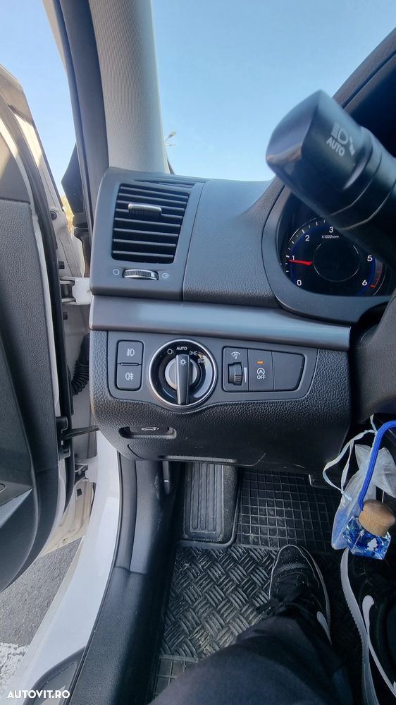 Hyundai i40 1.7 CRDI CW 7DCT ISG Supreme Pack+ - 11